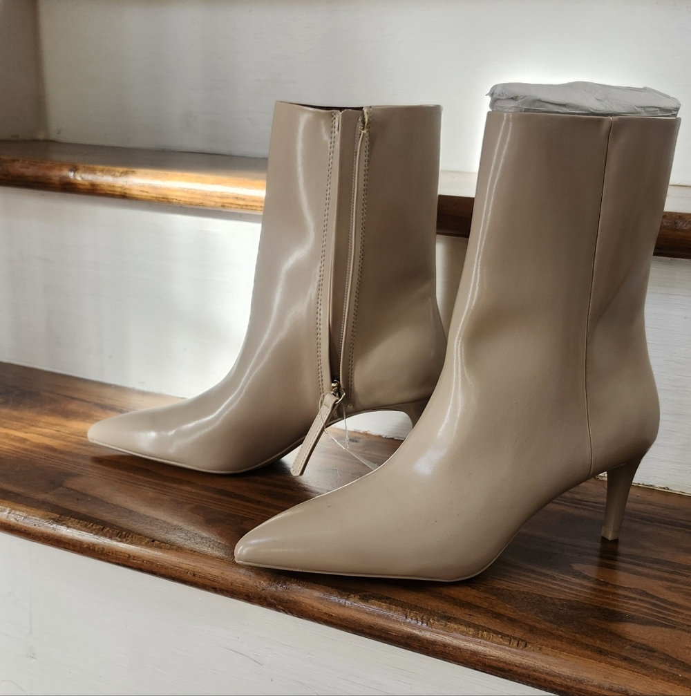 H&M Beige Heeled Boots